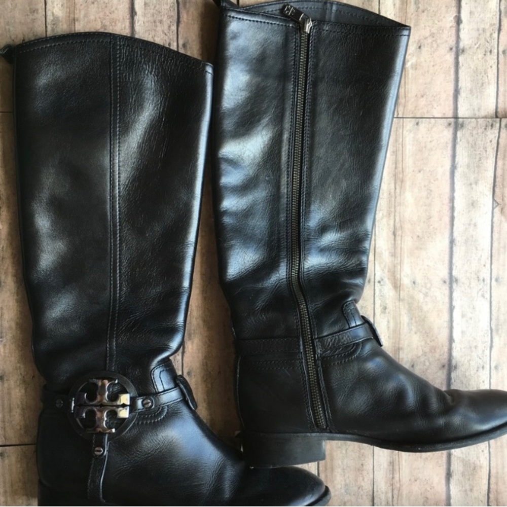 Tory Burch boot😍😍